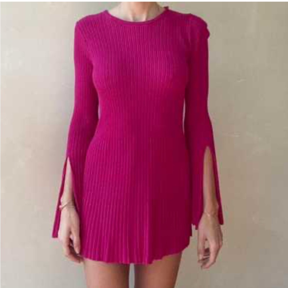NWT Cult Gaia Kasia Knit Top in Bloom - Fuchsia Flare Sleeve Small